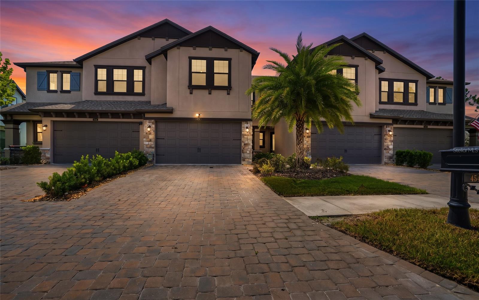 4540 Almada Ln