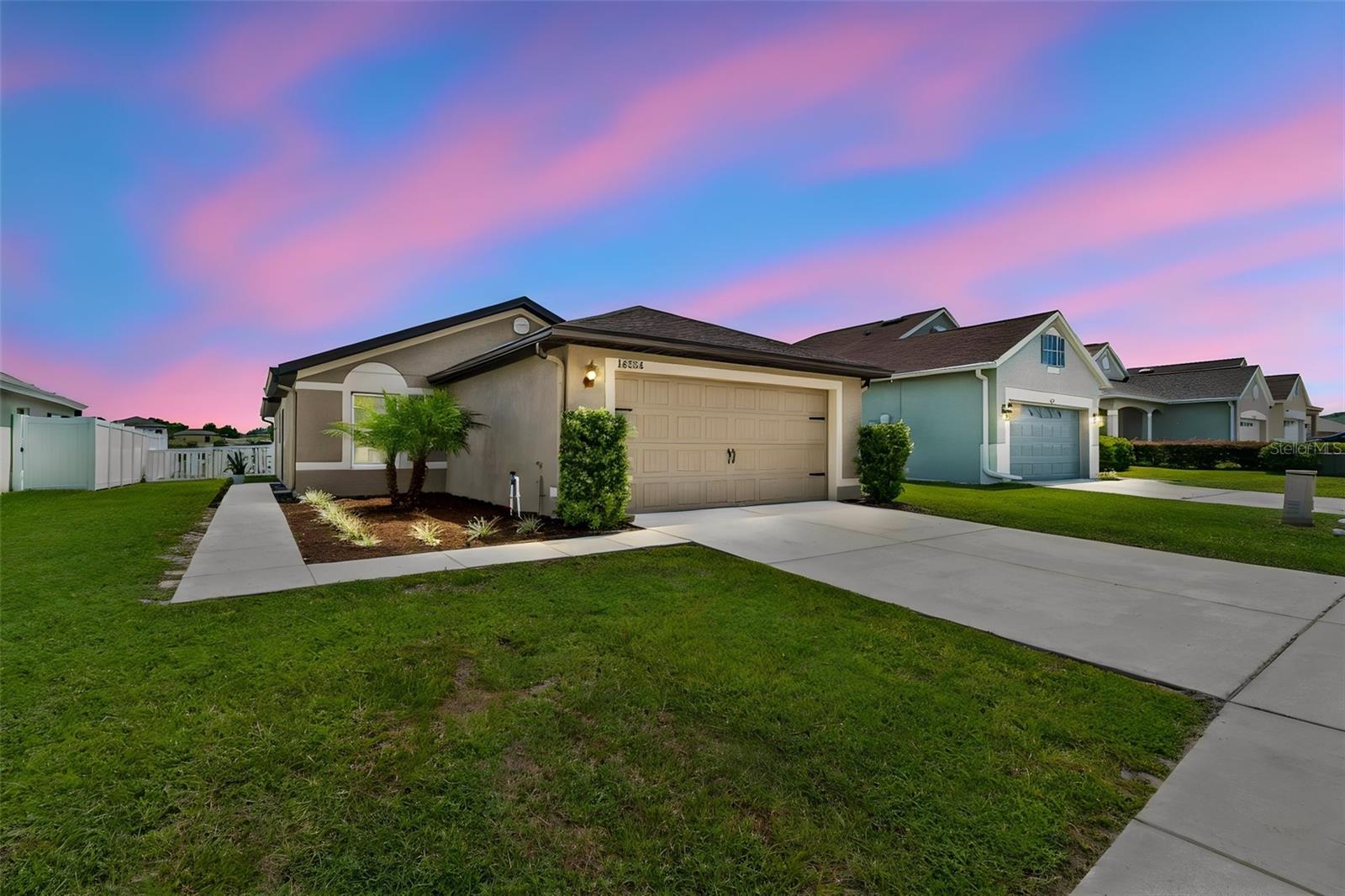 14334 Holly Hammock Ln photo 1