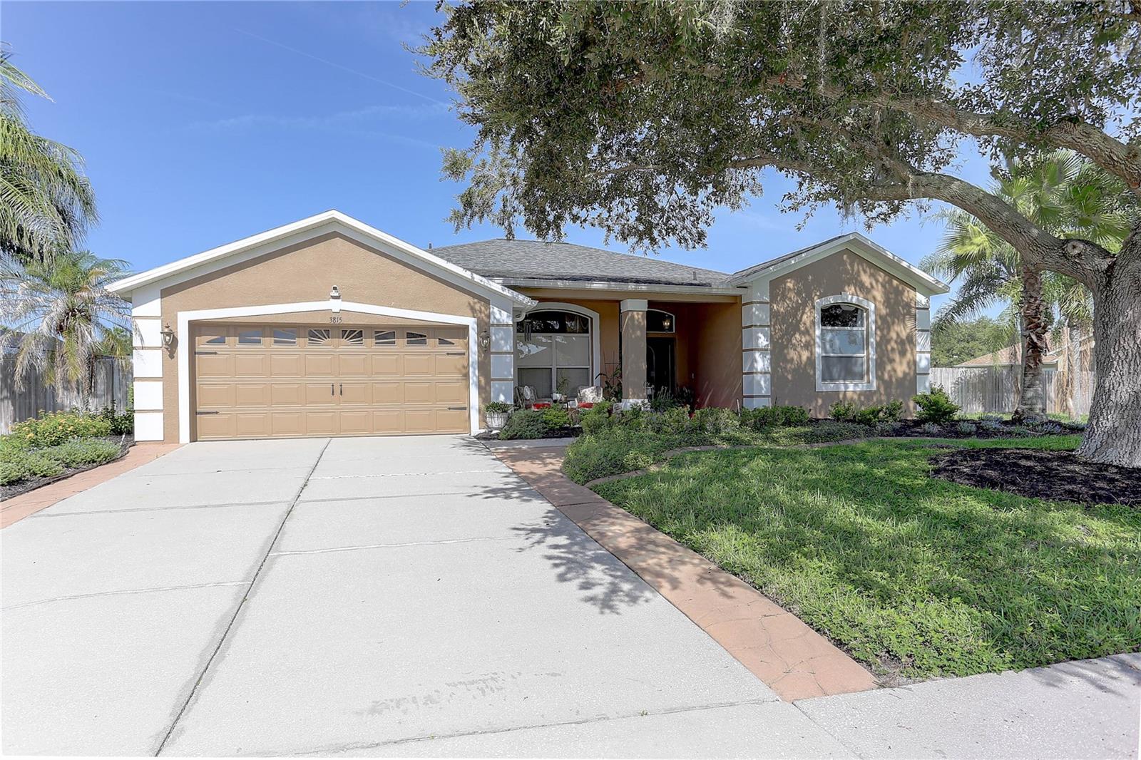 3815 Red Bluff CT