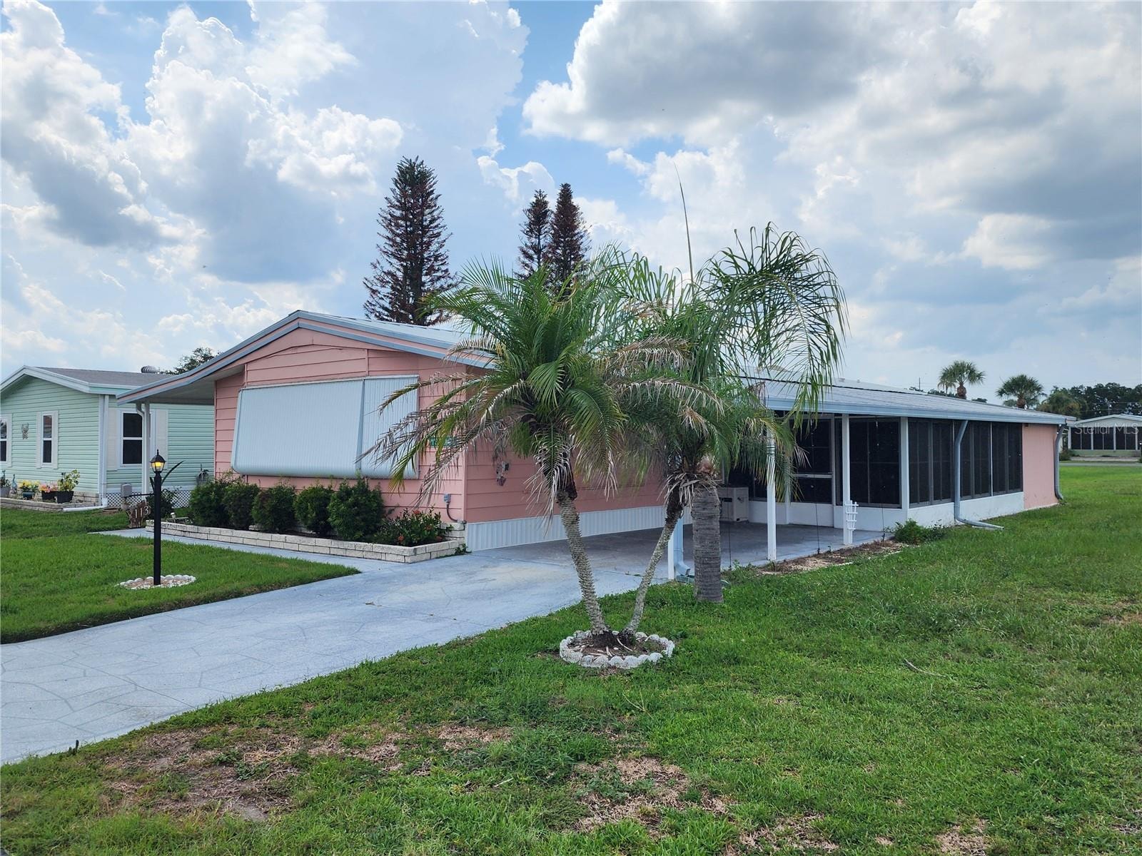 113 Lake Hazel Dr