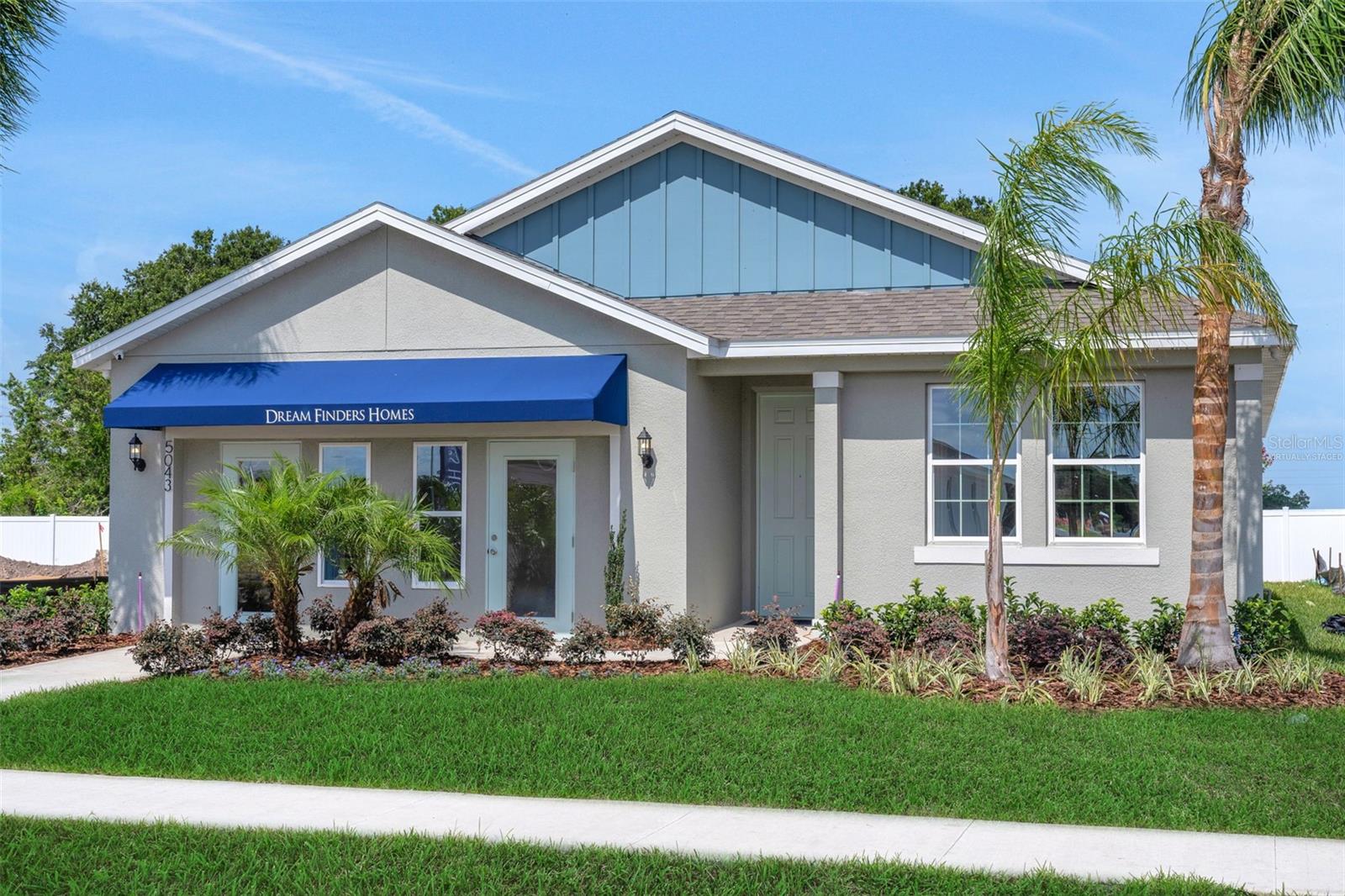 296 Meredith Blvd