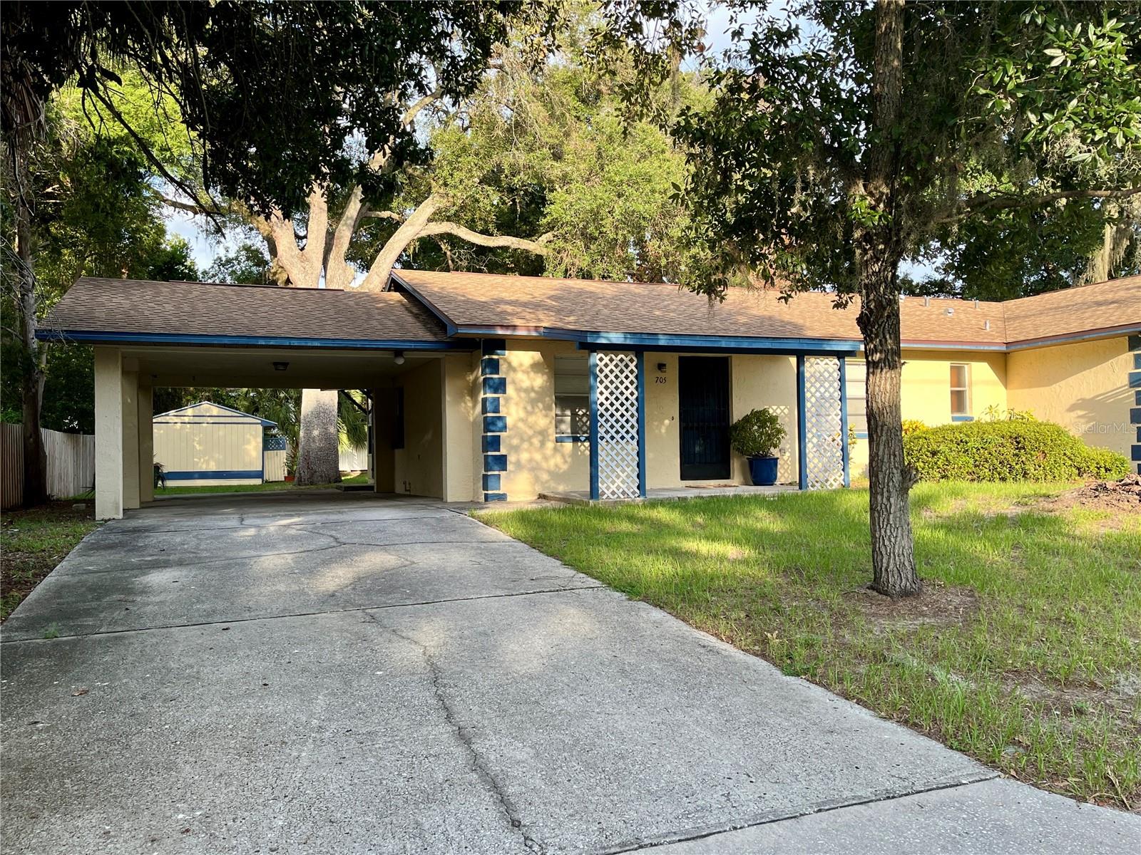 705 Bayou Ave