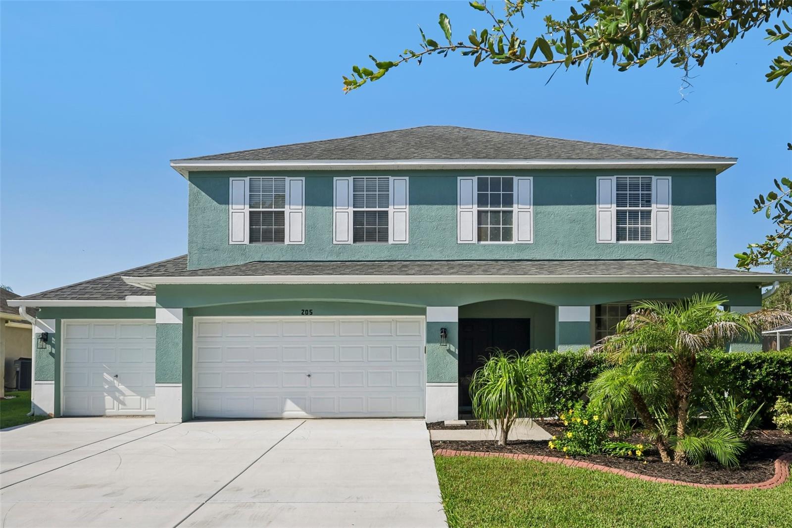 205 Rosana Dr