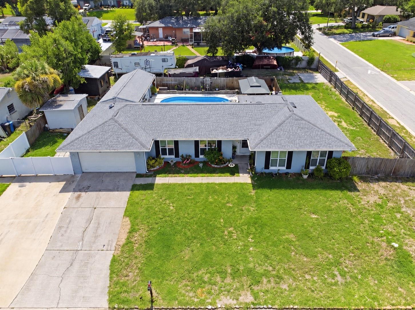 1124 King Arthur CT photo 1