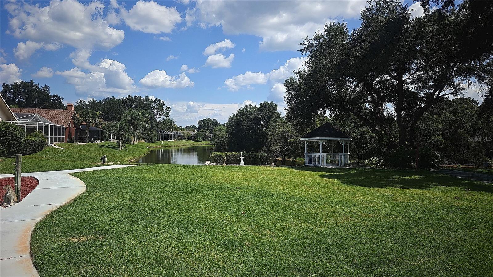34826 Chelmsford Ln