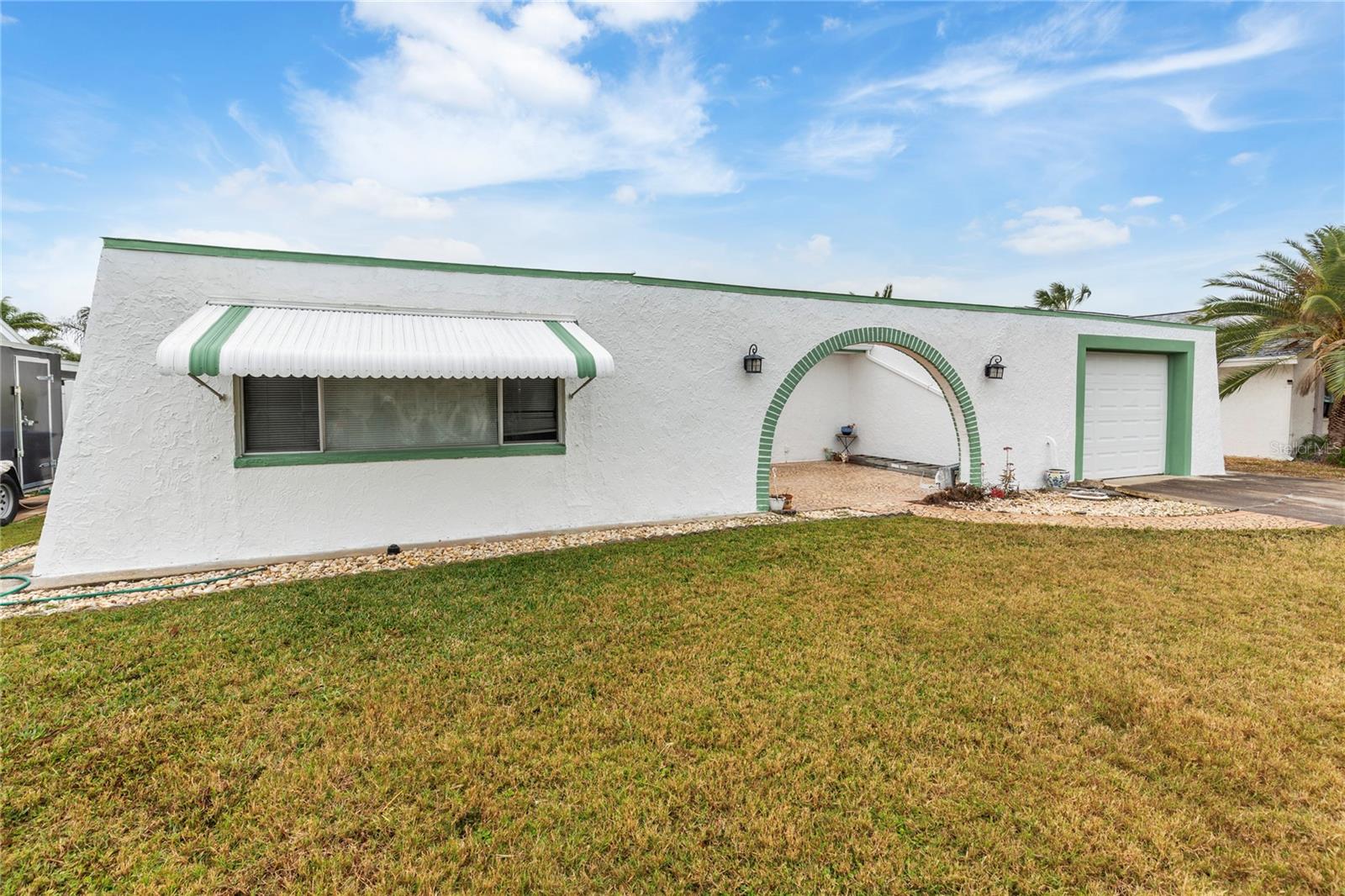 3228 Rock Valley Dr