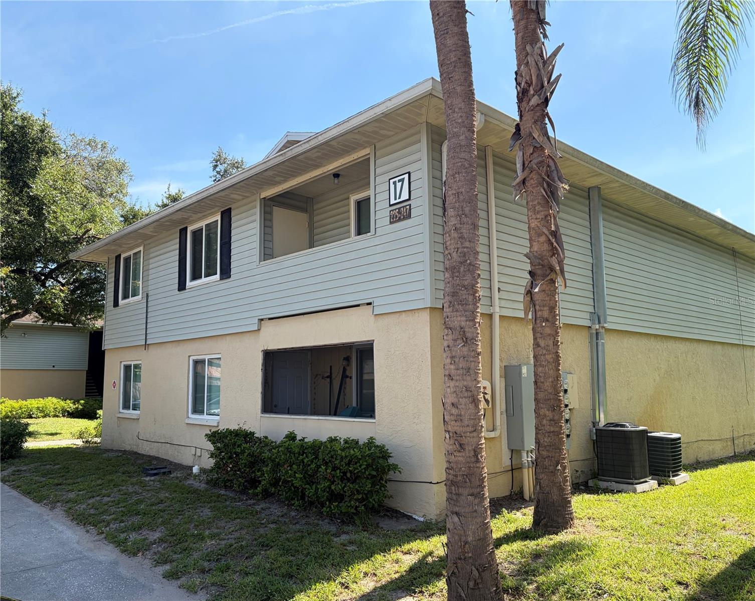 233 Thorn Tree Pl photo 1
