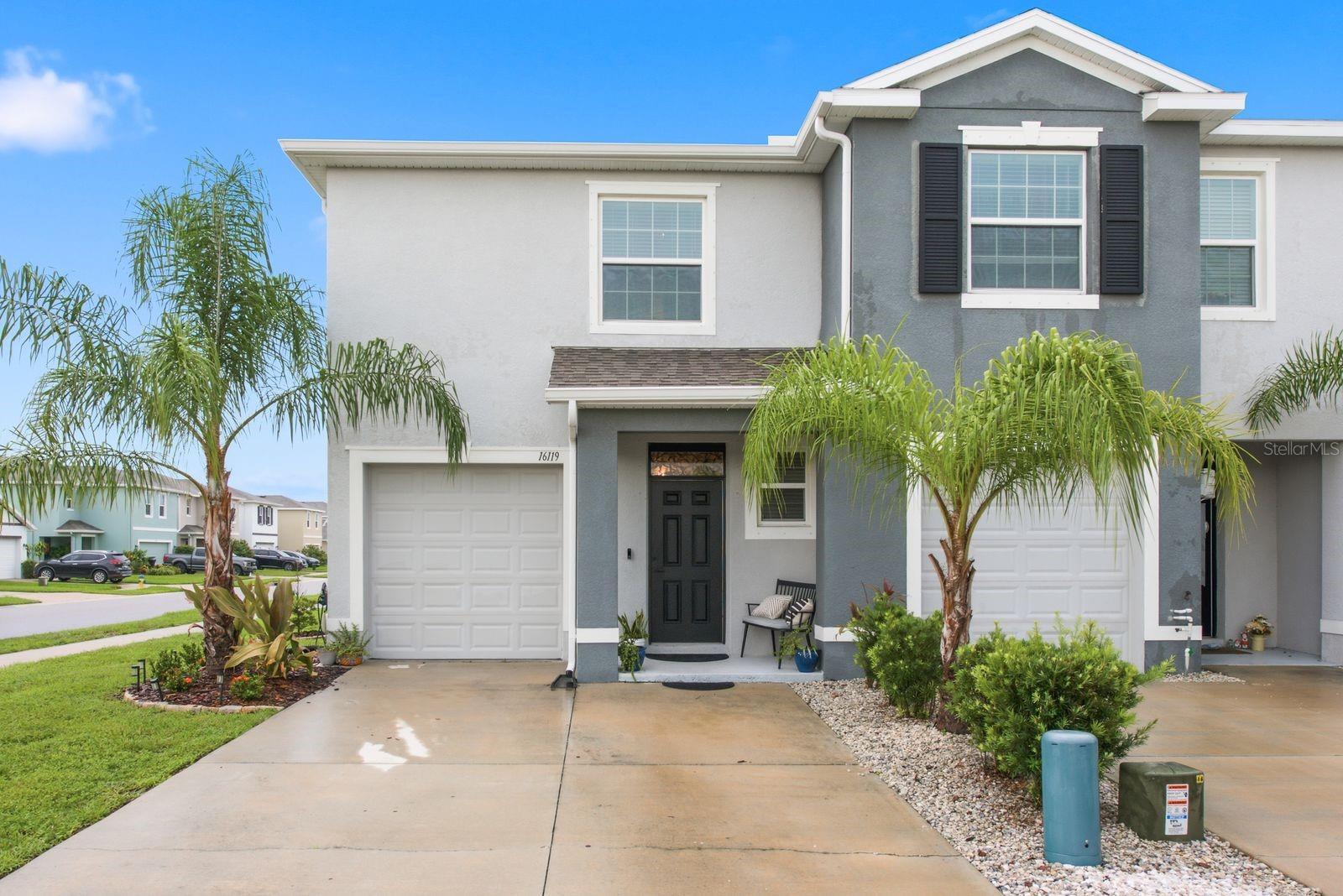 16119 Glowing Grove Ave