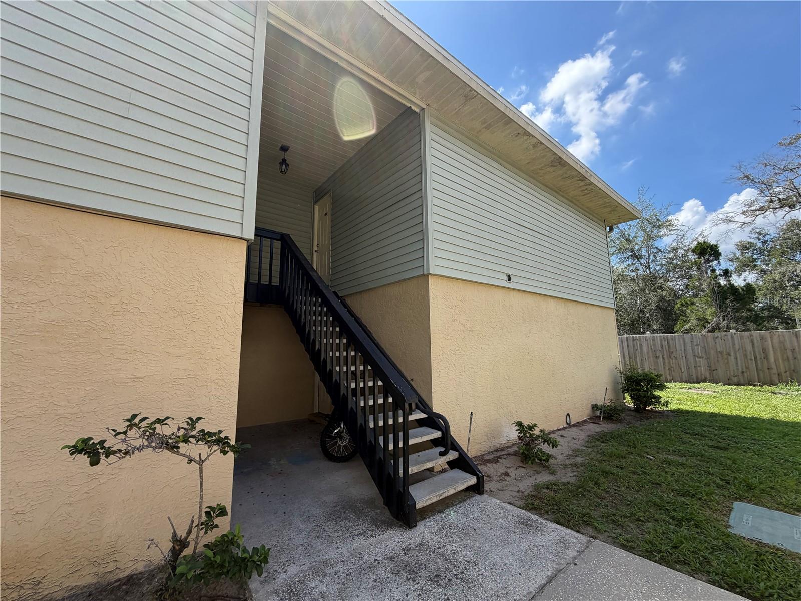 510 Golden Raintree Pl