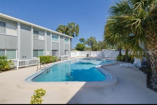 334 48th Ave N #236