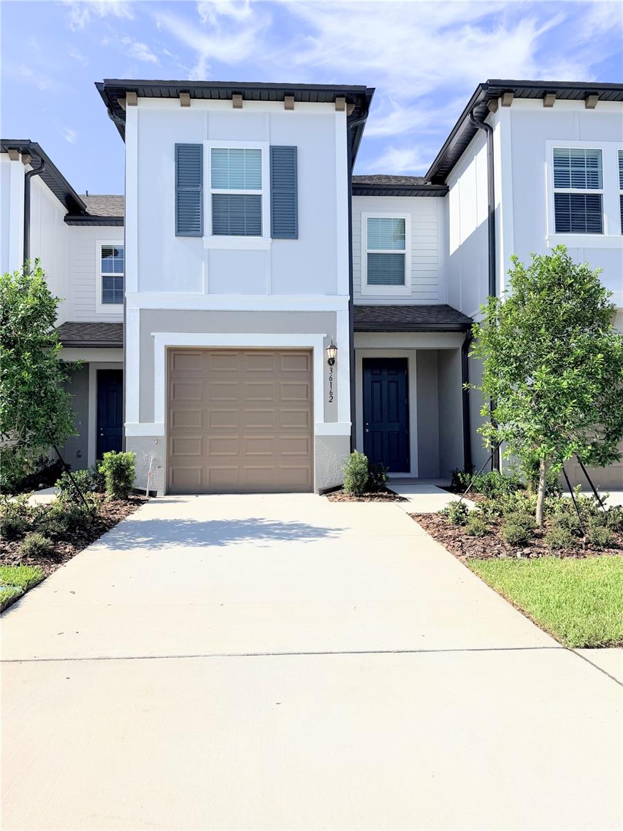 36162 Obsidion Ln photo 1