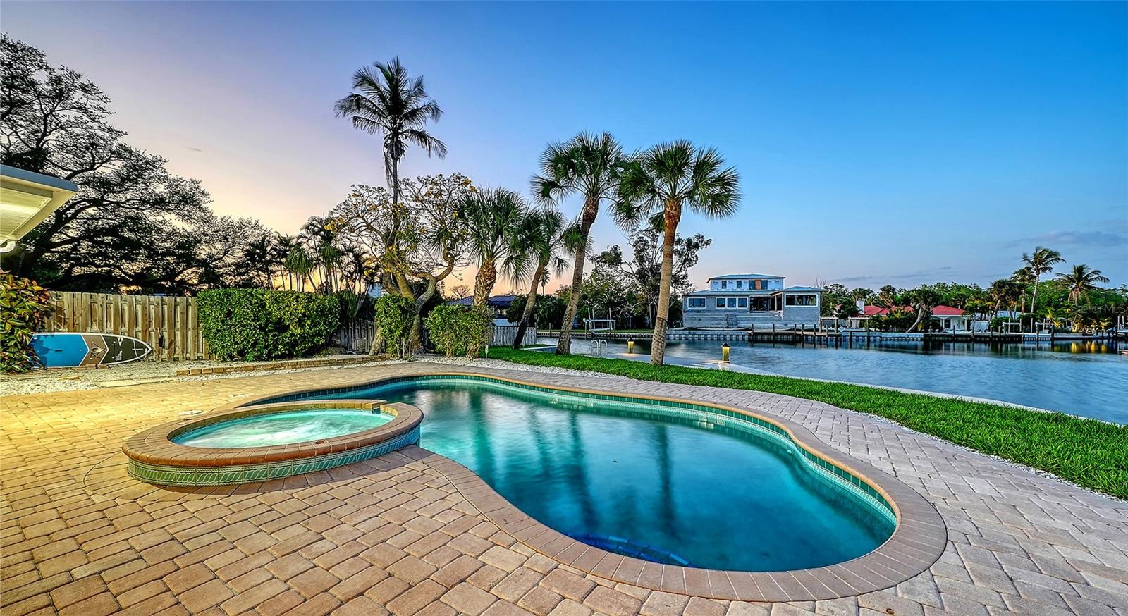 339 Treasure Boat Way