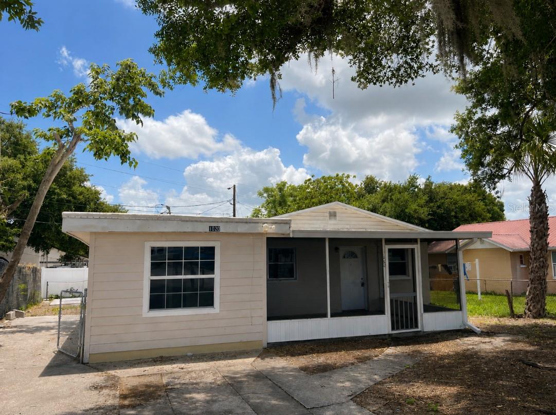 1020 Pisgah Pl photo 1