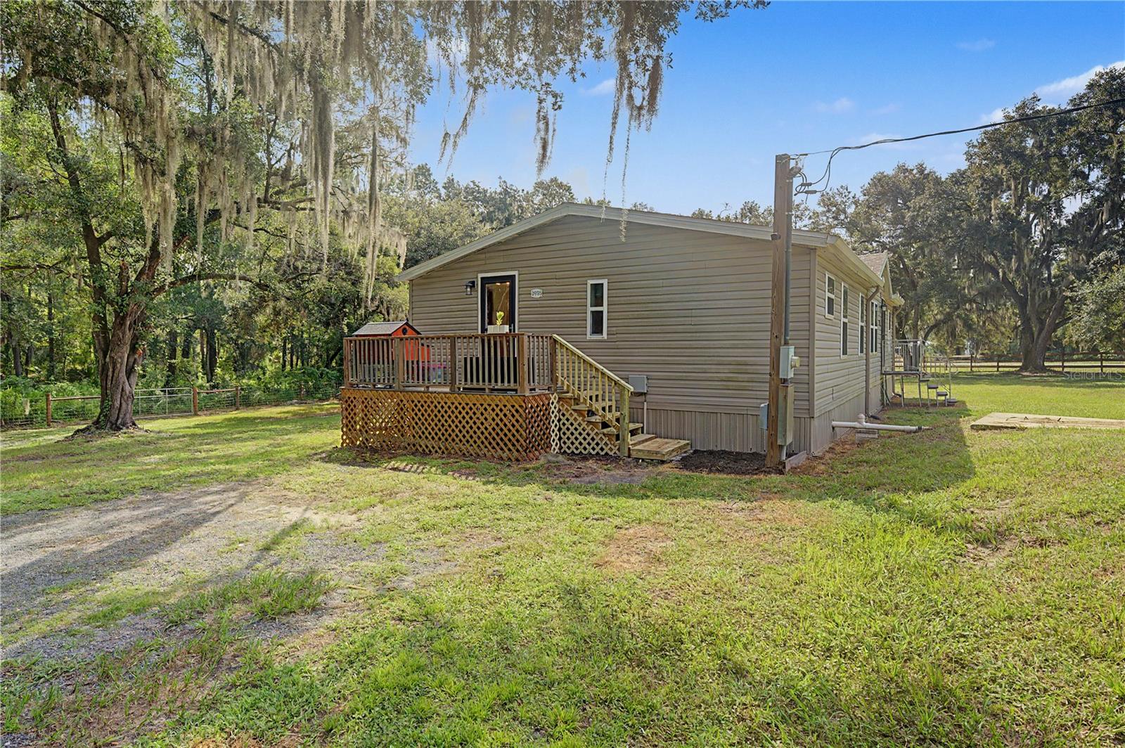 3935 Ewell Rd photo 1
