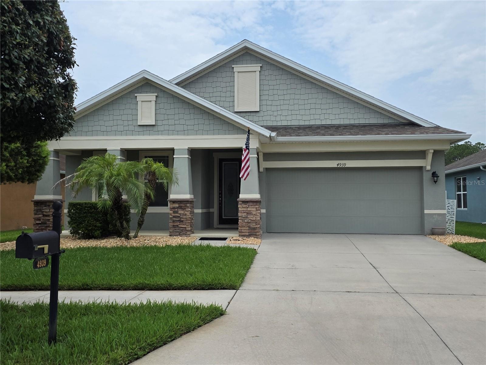 4939 Autumn Ridge Dr photo 1