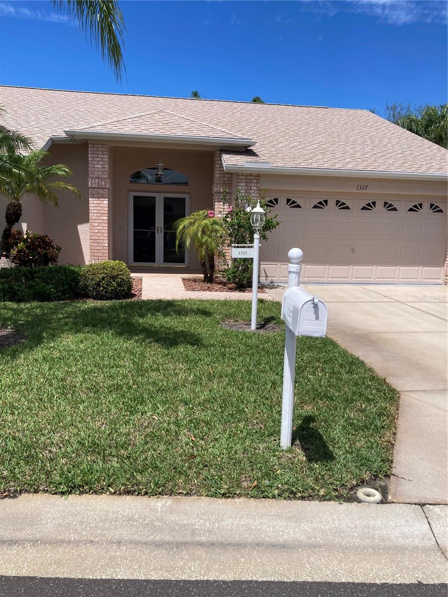 1327 Tollbridge CT photo 1