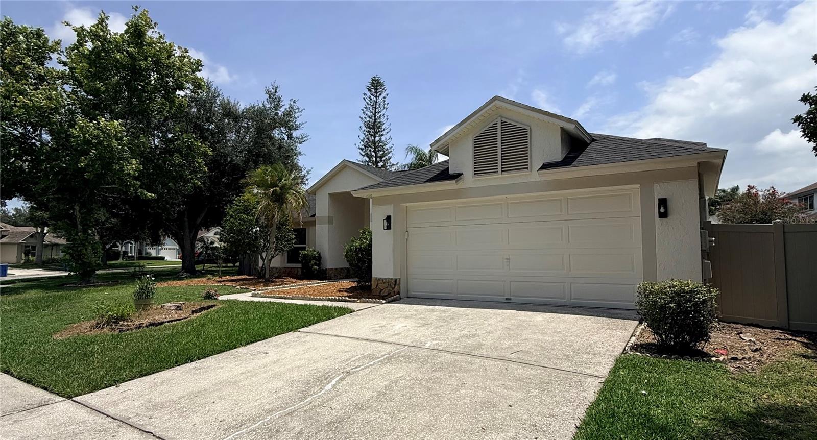 9207 MILL Cir