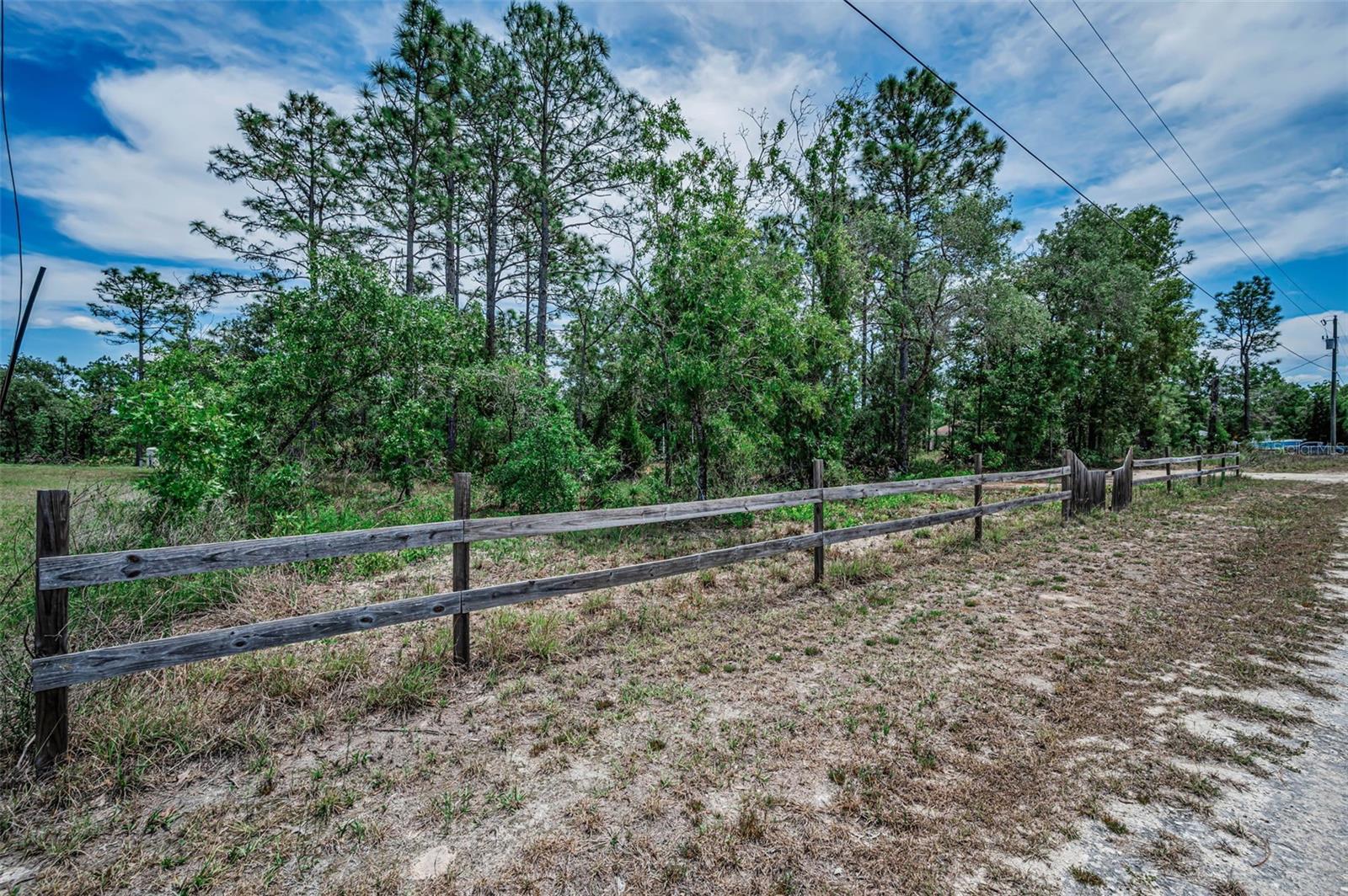 12132 Frankwood Rd photo 1