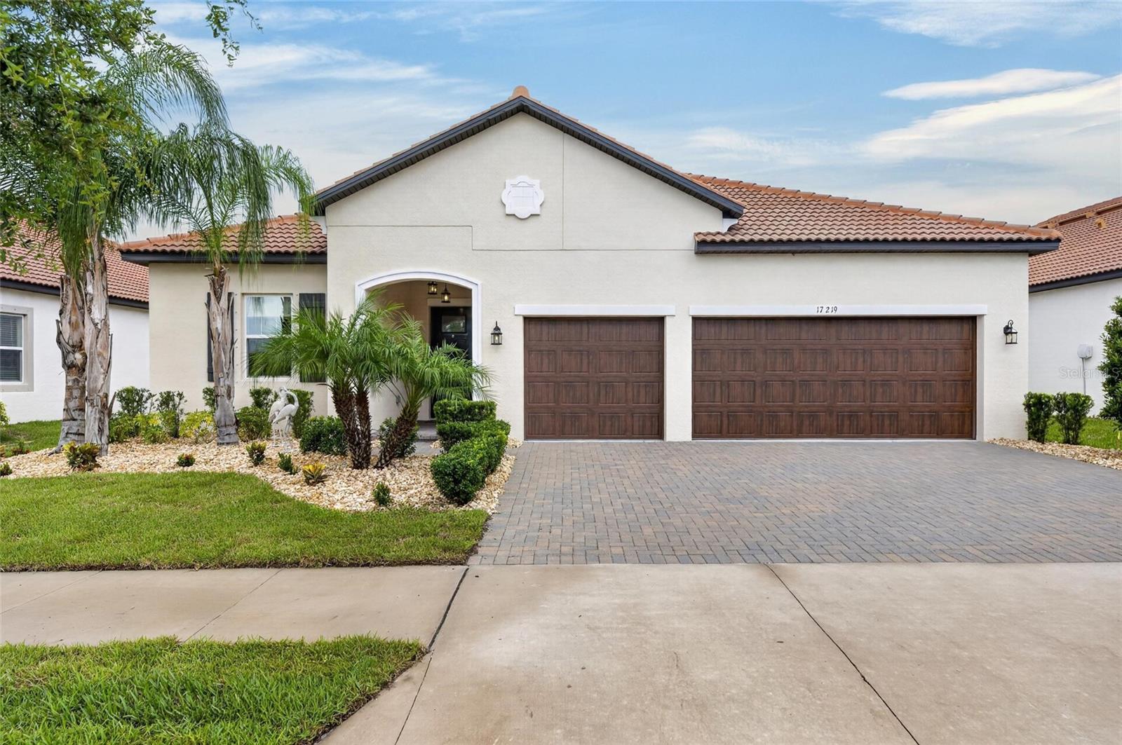 17219 Scuba Crest St photo 1