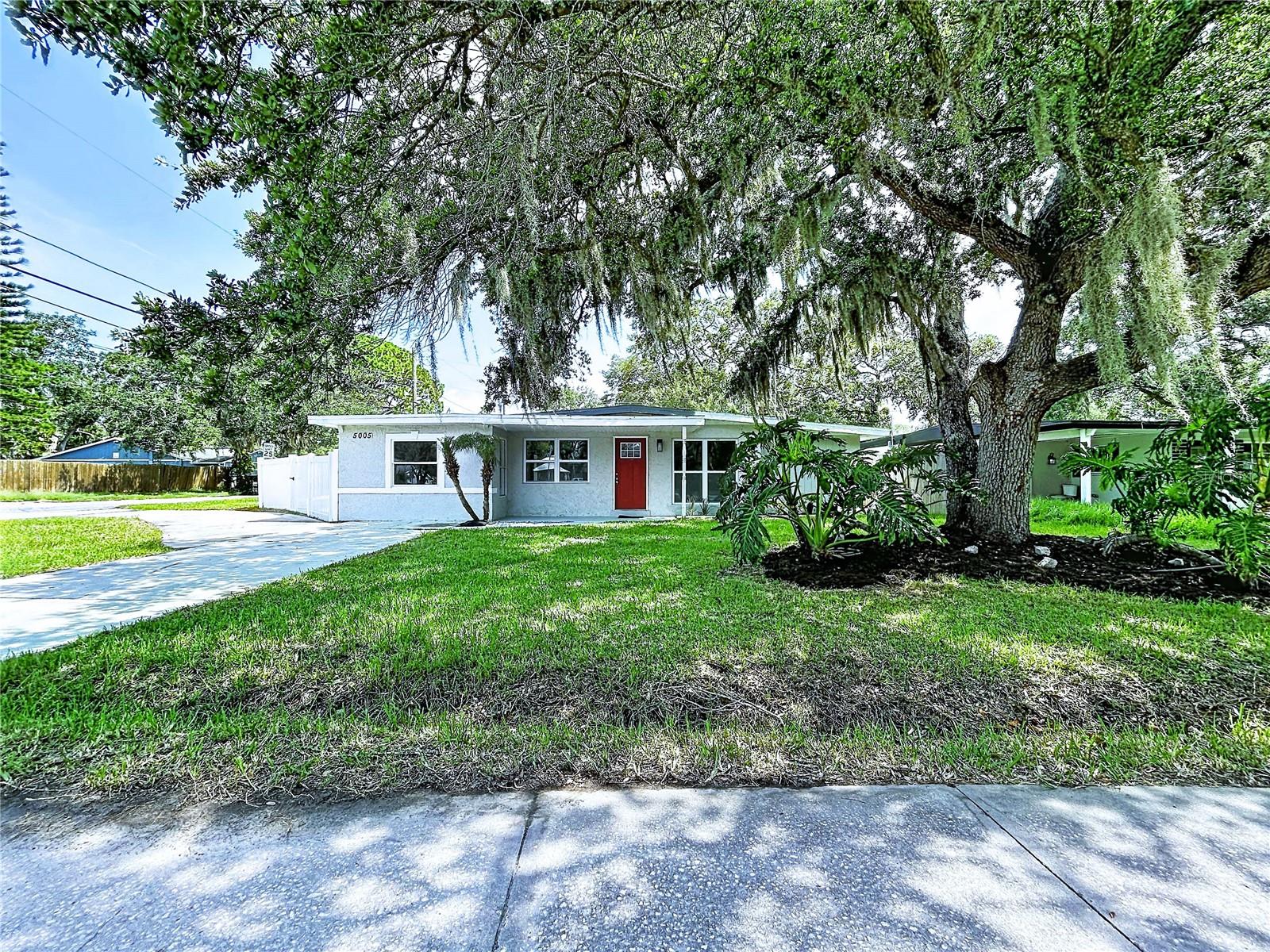 5005 Avery Rd photo 1