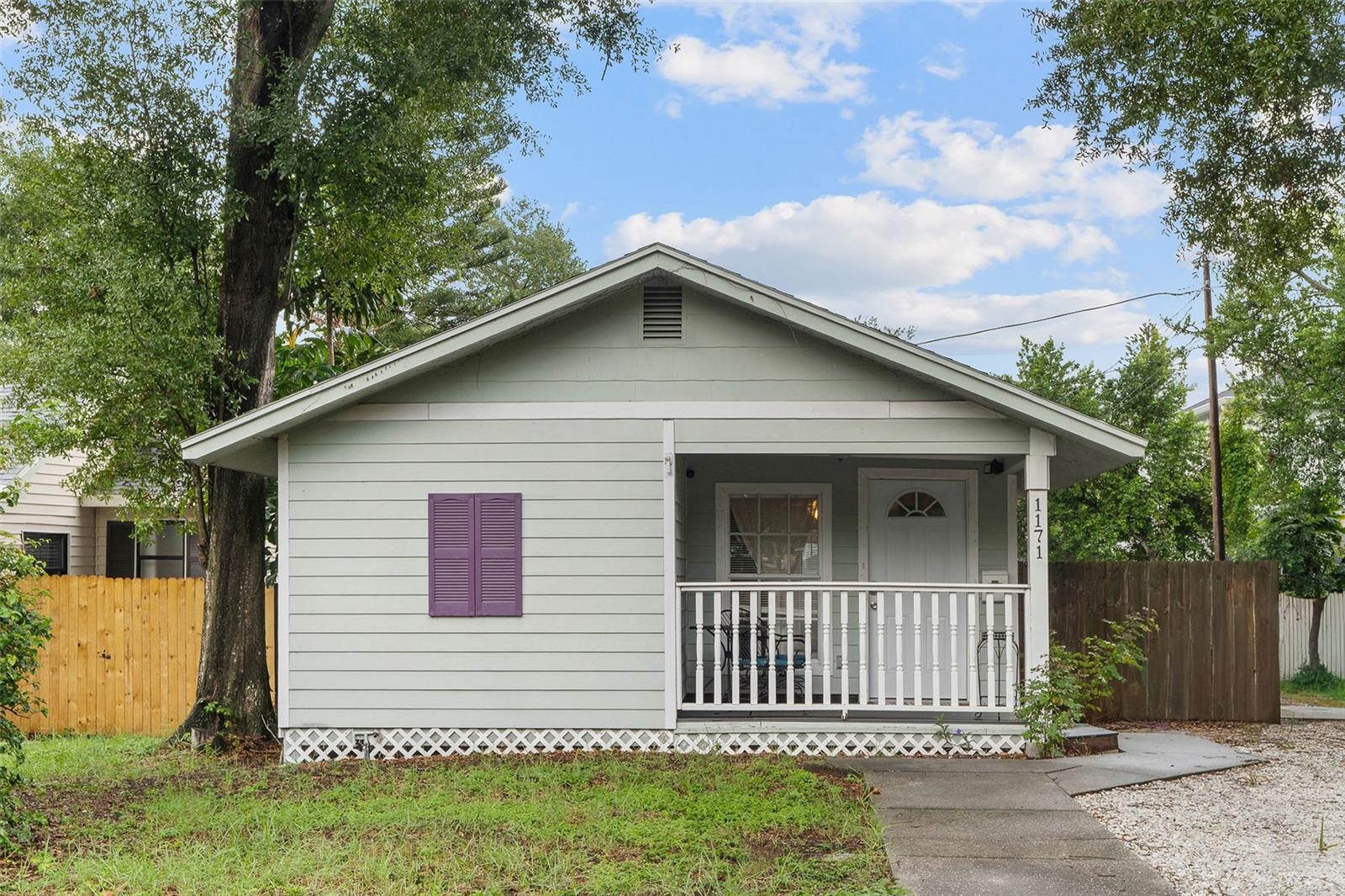 1171 Highland CT N photo 1