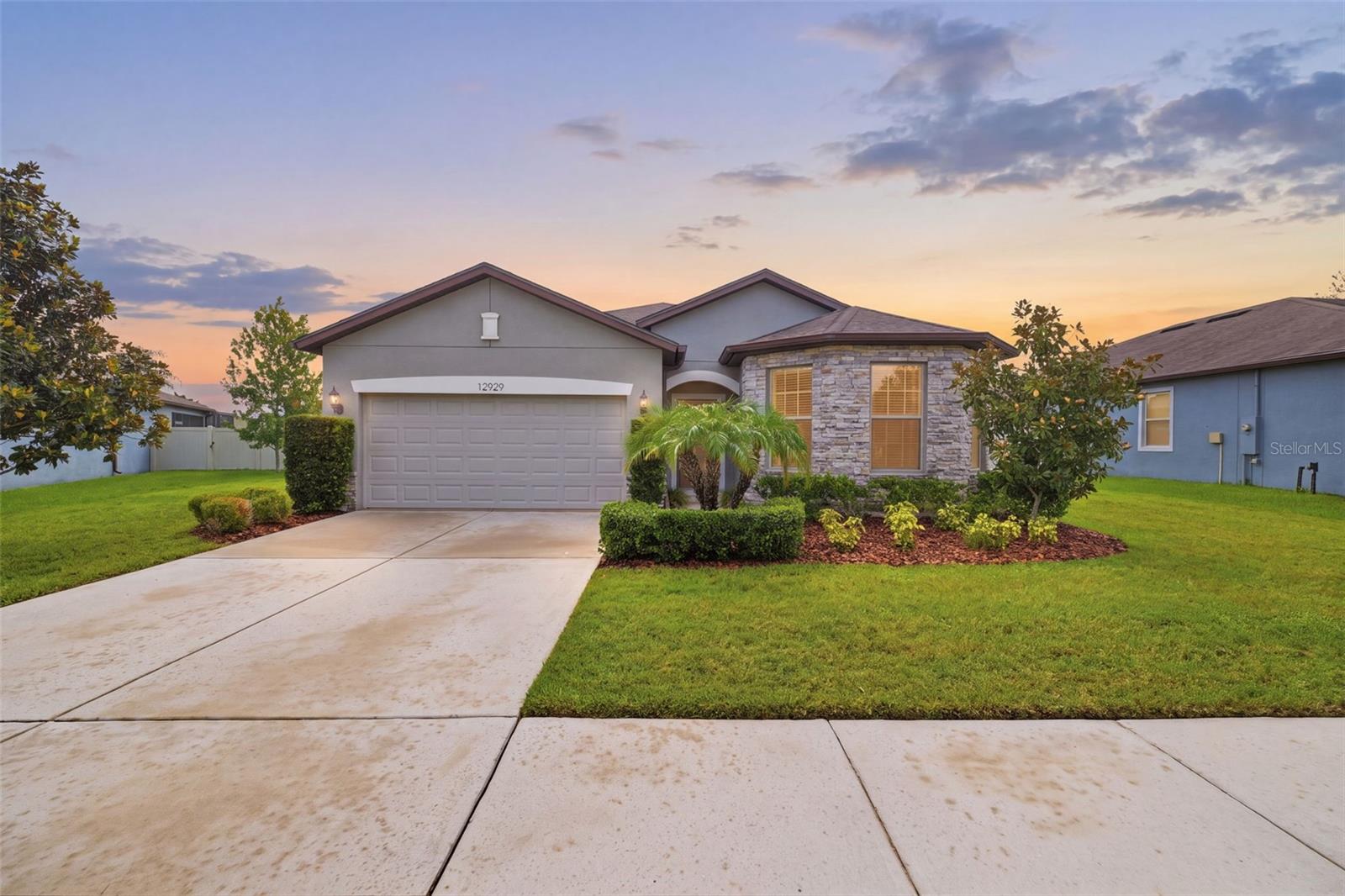 12929 Palapa Loop photo 1