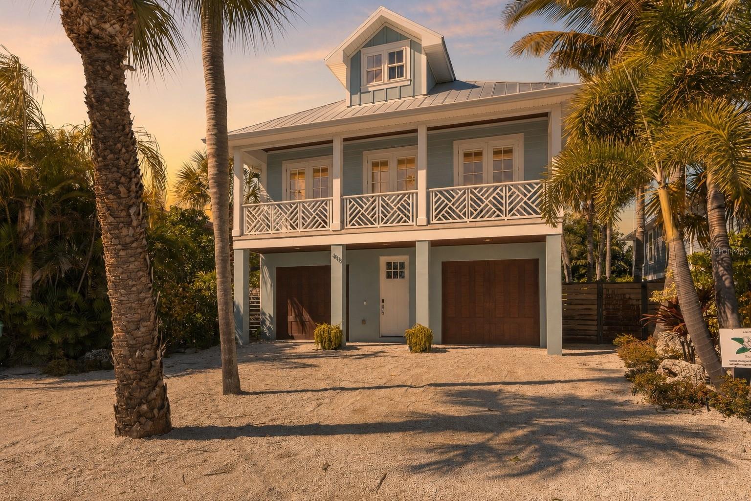 418 Magnolia Ave photo 1