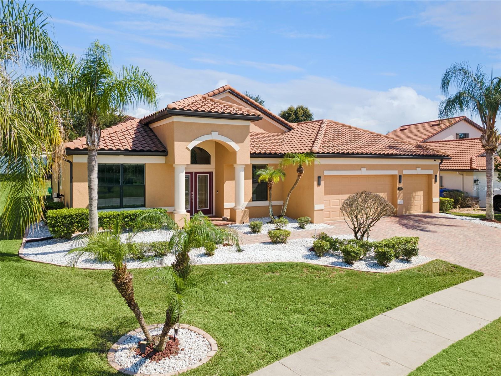 3943 Sunset Lake Dr photo 1