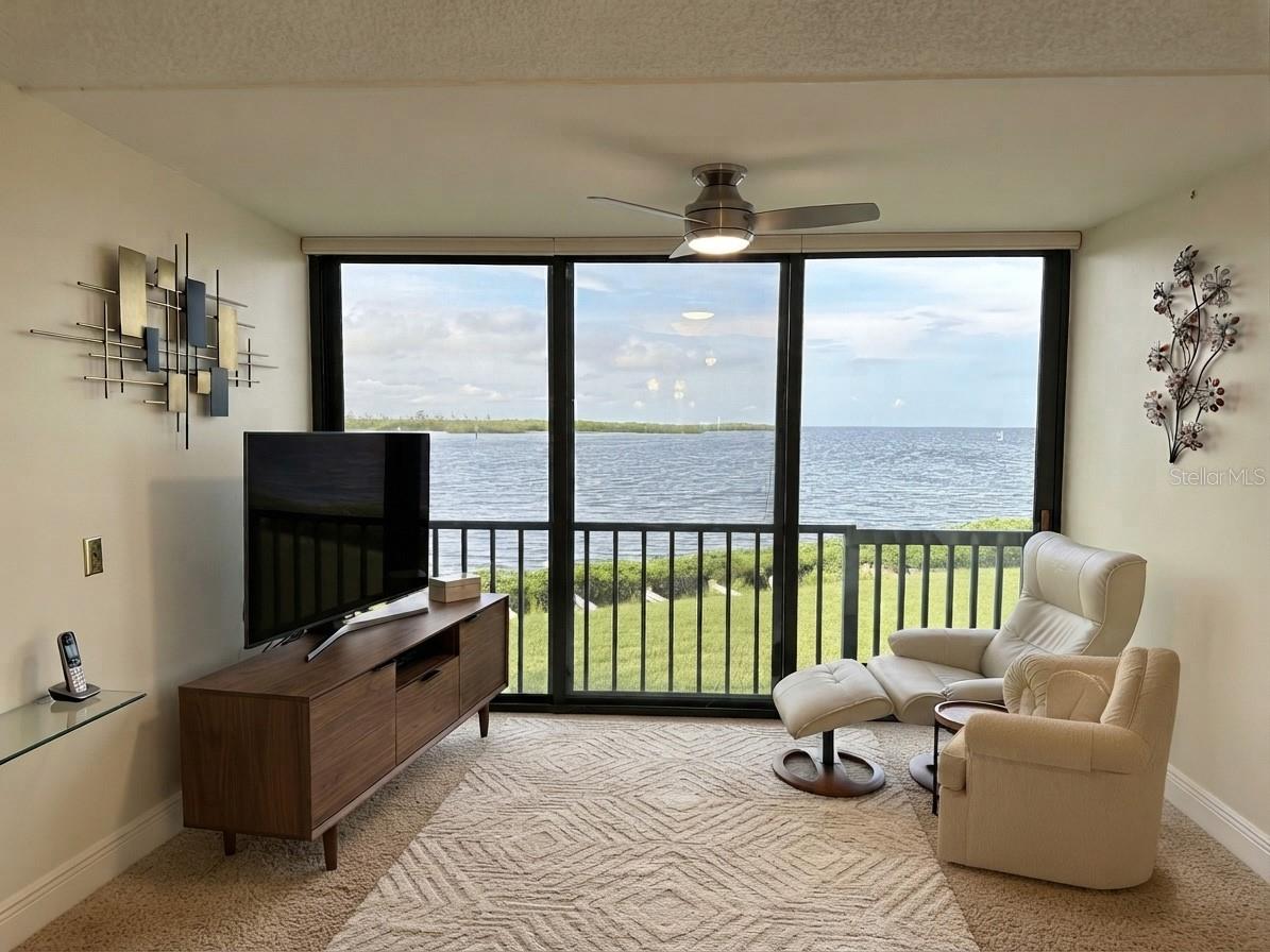 4620 Bay Blvd #1112