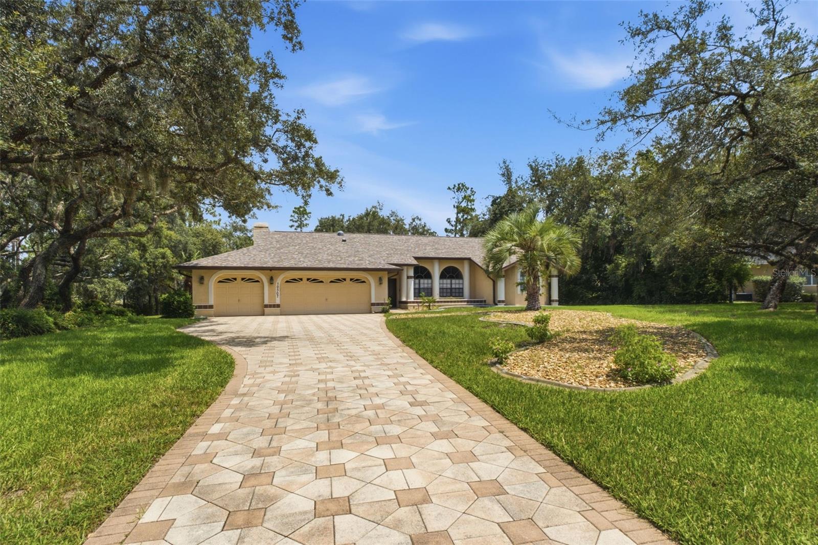 10307 Waters Edge CT