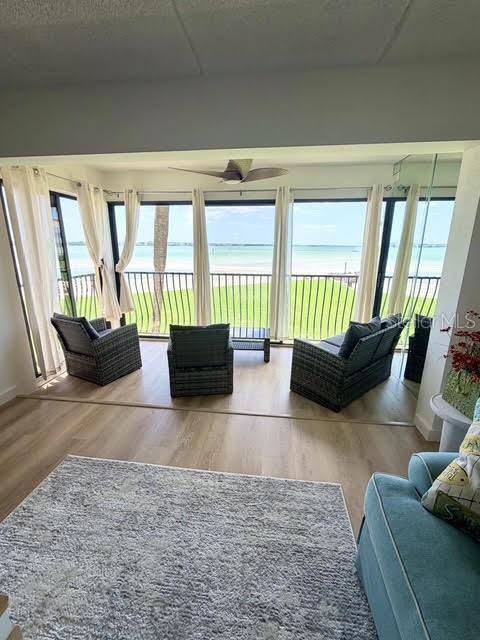 865 S Gulfview Blvd #202