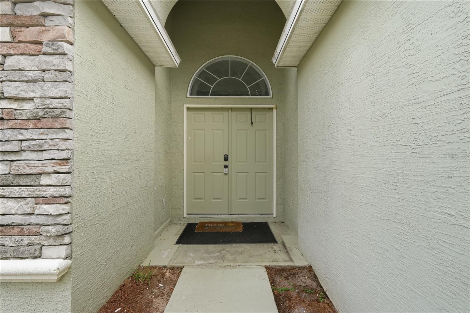 577 Terranova Cir