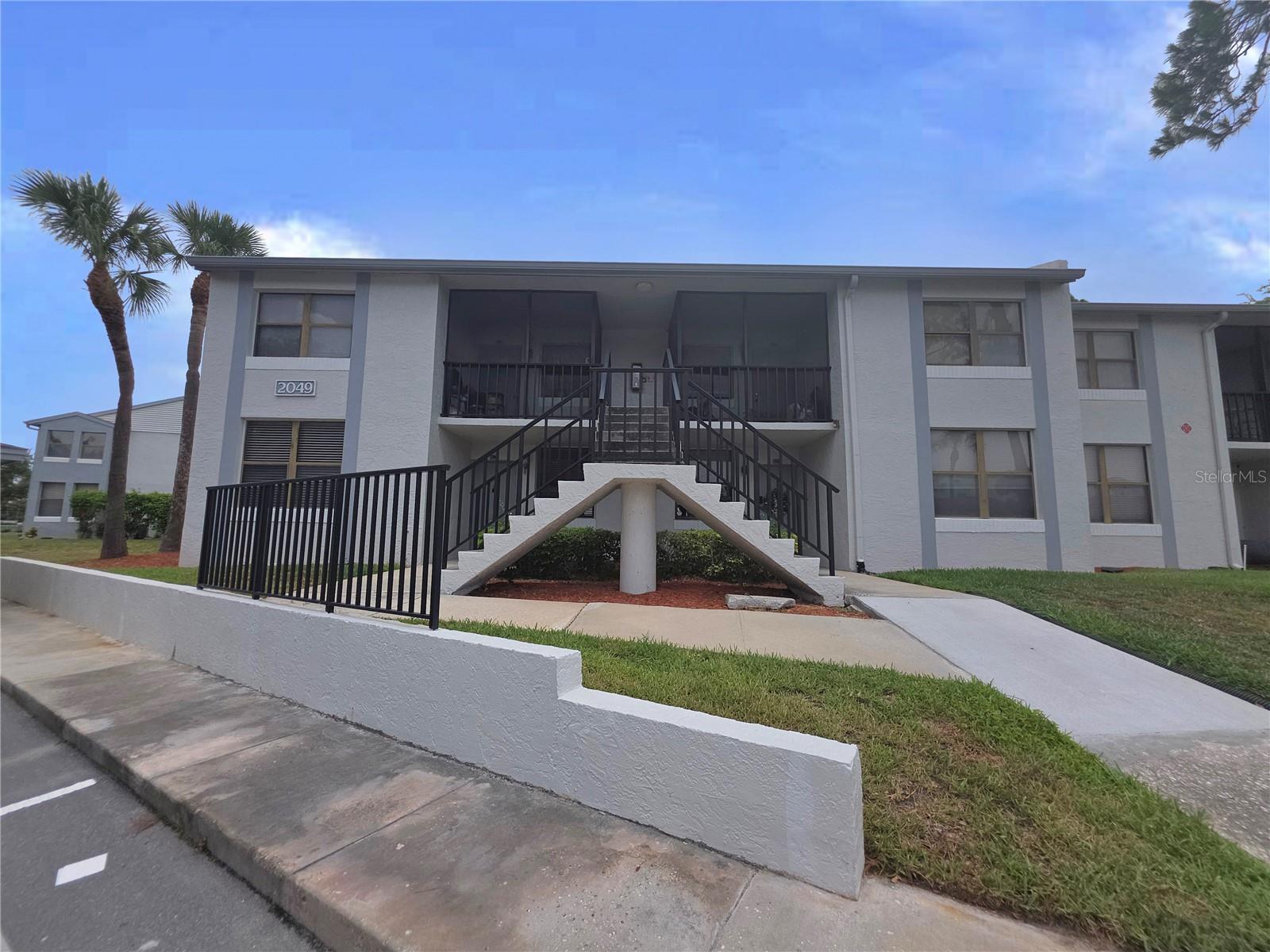 2049 Skimmer CT W #311 photo 1