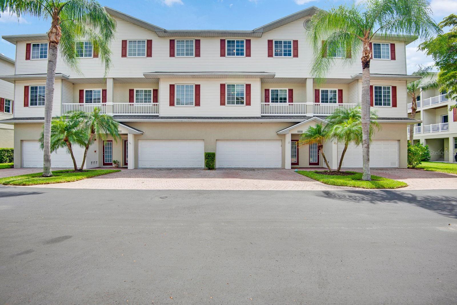 1014 34th Dr W