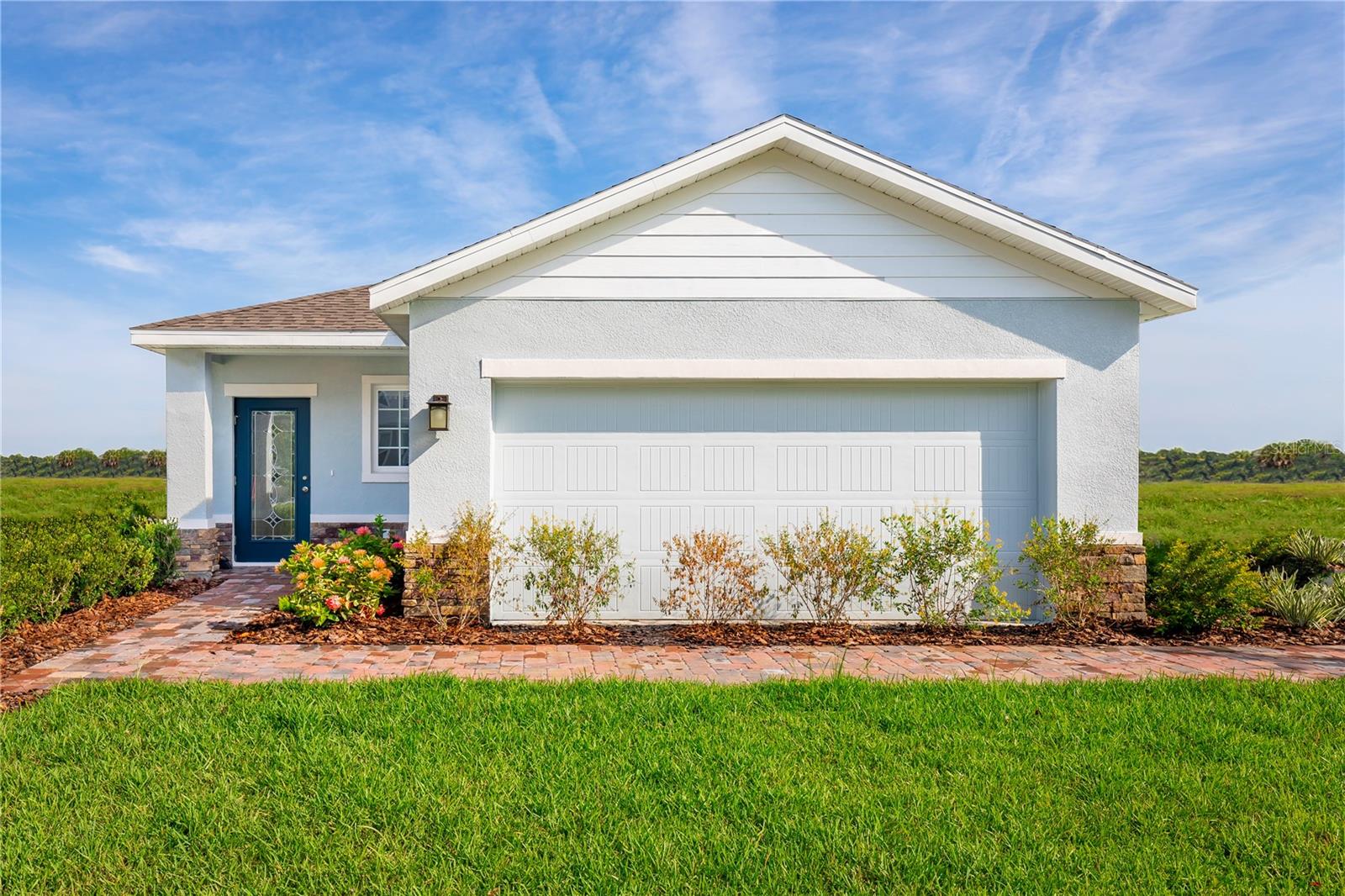 2445 White Ladyfish Rd