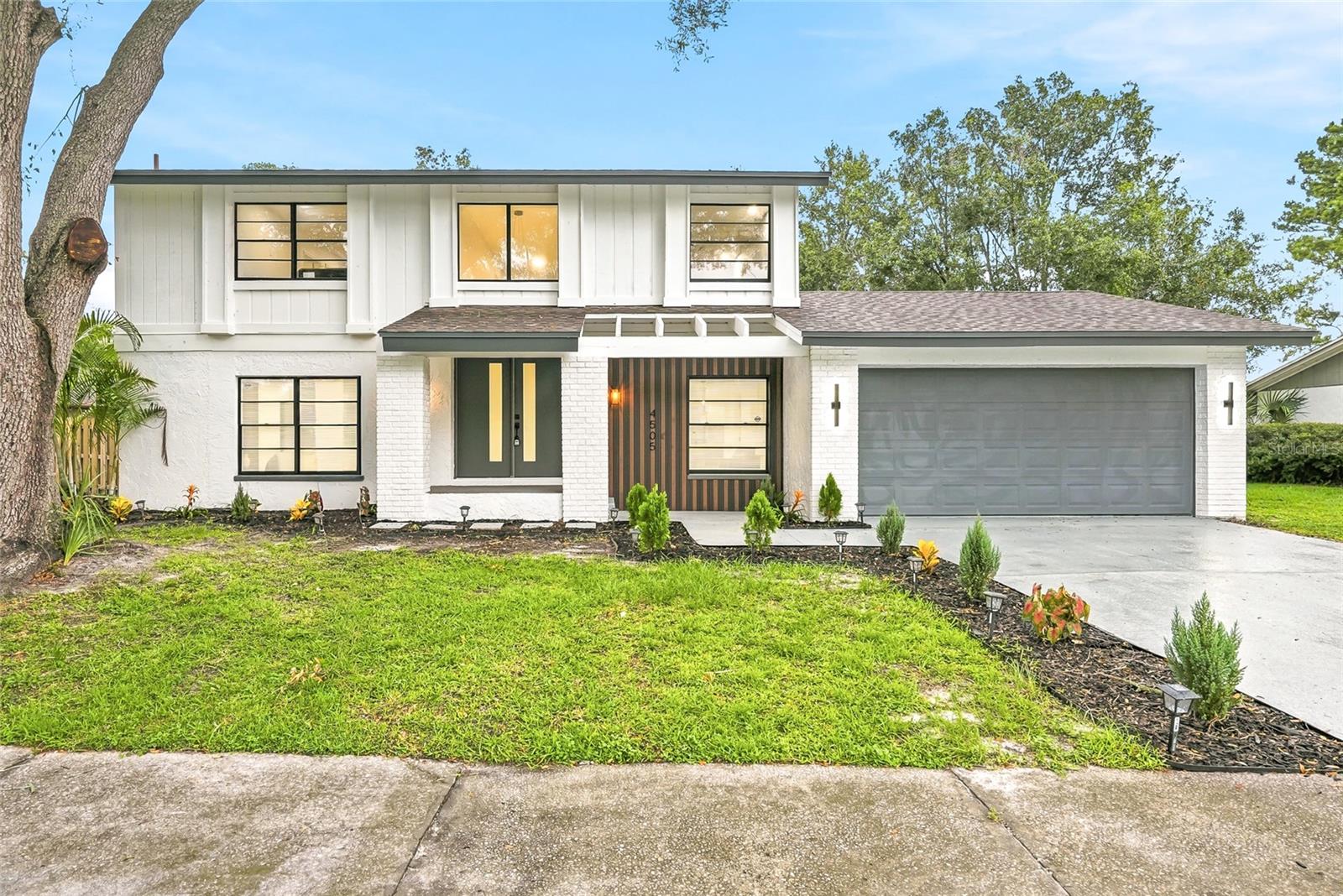 4505 Whitworth Ln