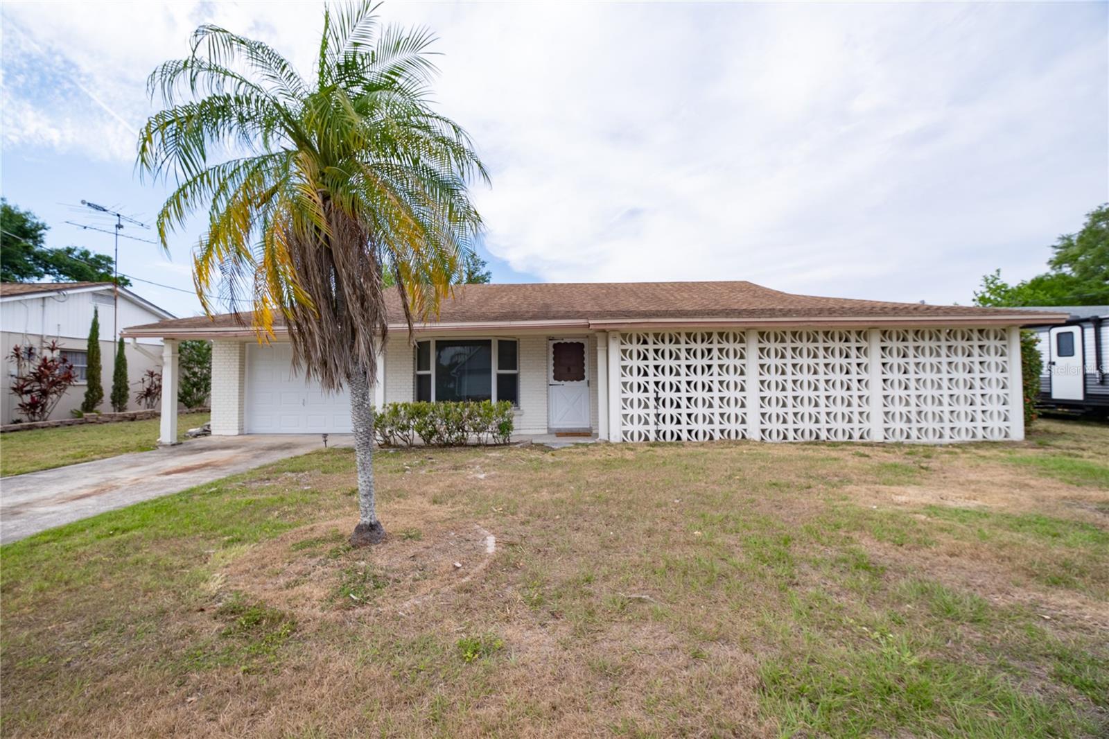 8413 Millwood Dr photo 1