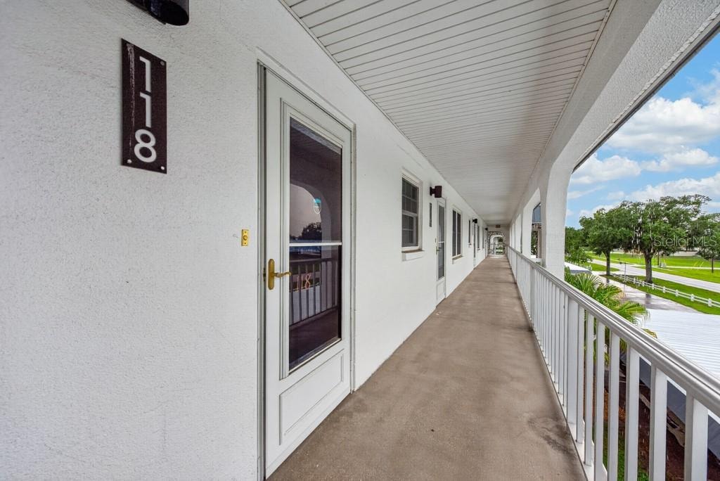 4801 Airport Rd #118