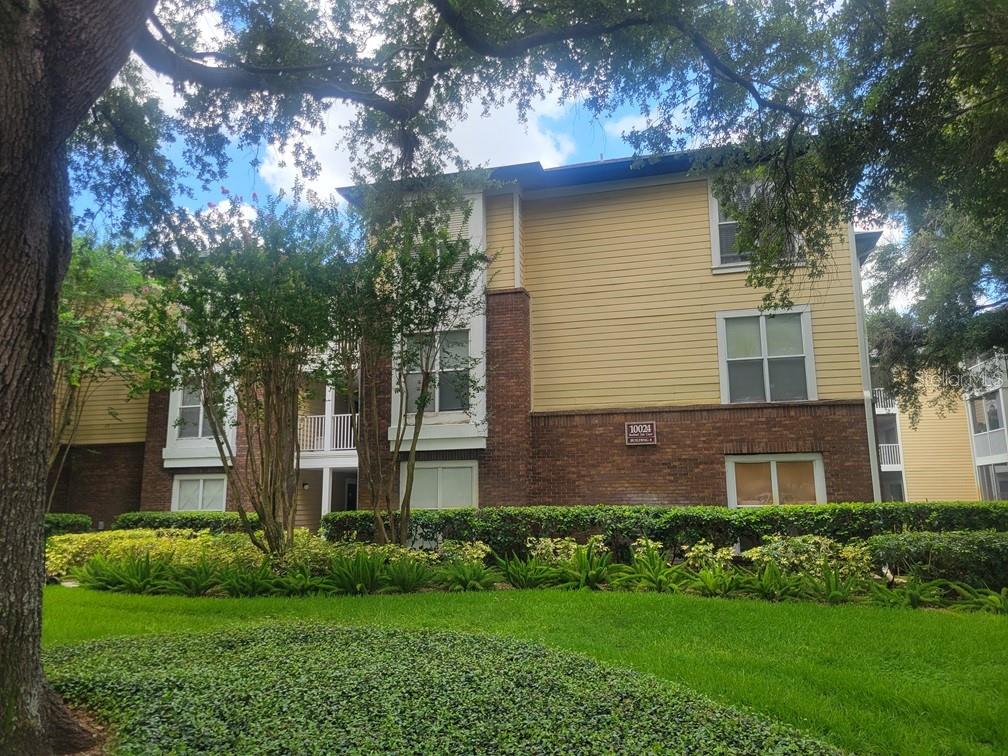 10024 Strafford Oak CT #813 photo 1