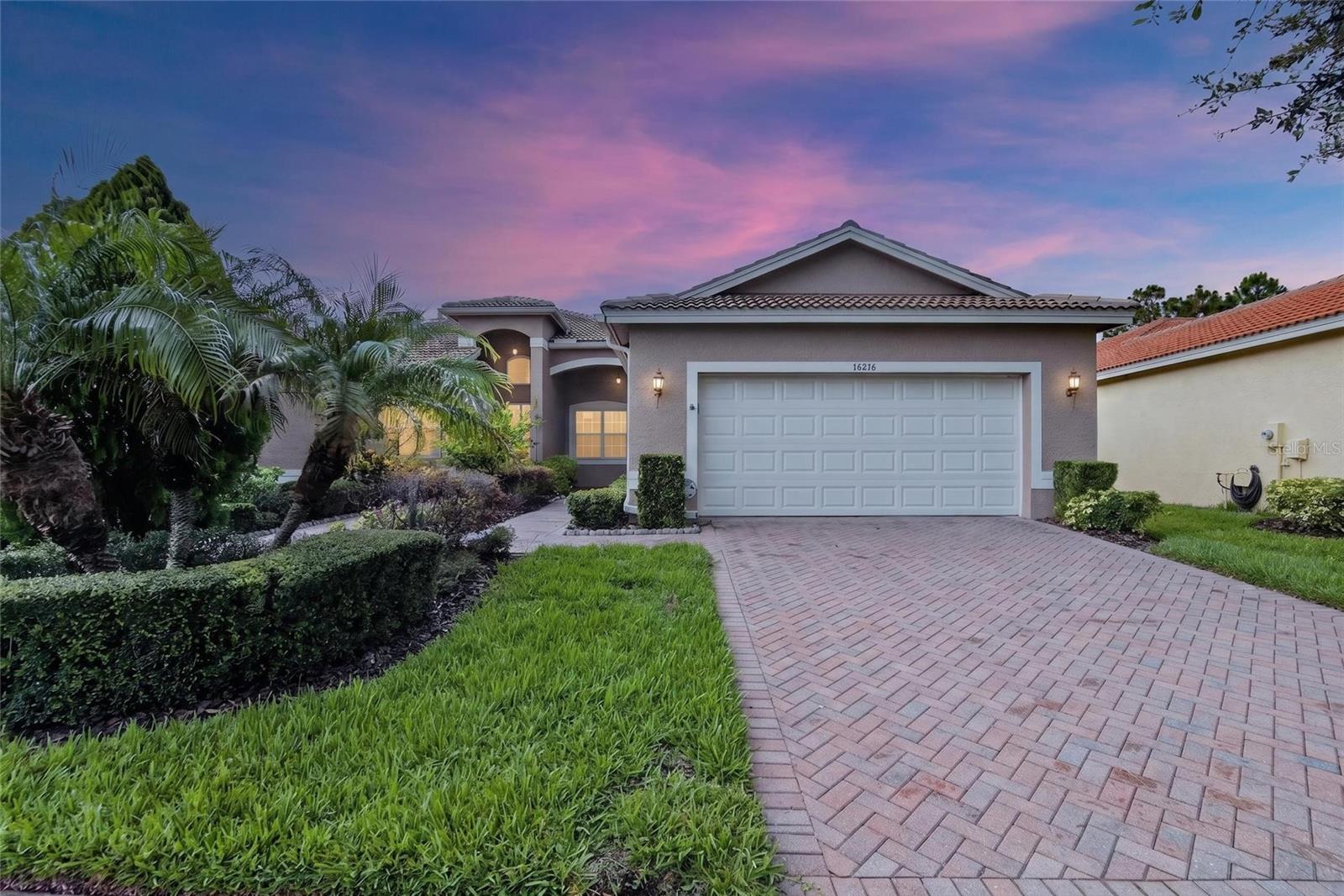 16216 Amethyst Key Dr photo 1