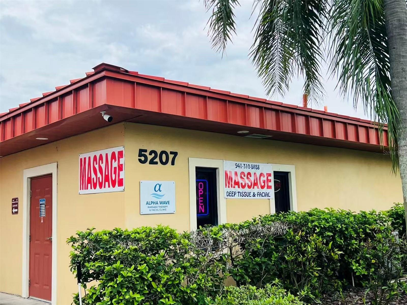 5207 26th Street W
