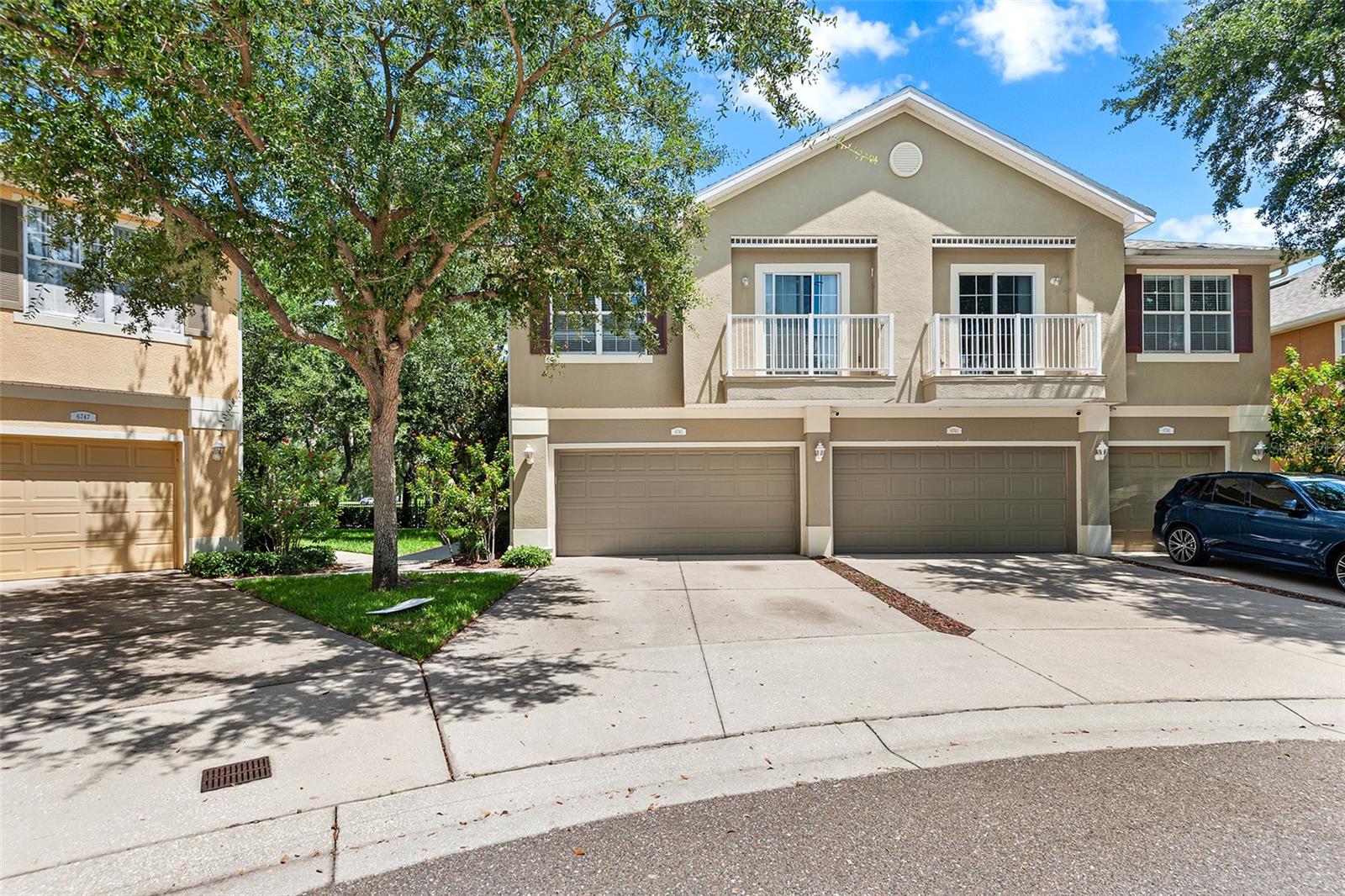6745 Breezy Palm Dr