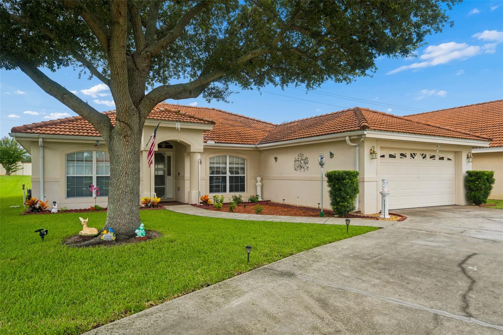 140 Morning Glory Cir photo 1