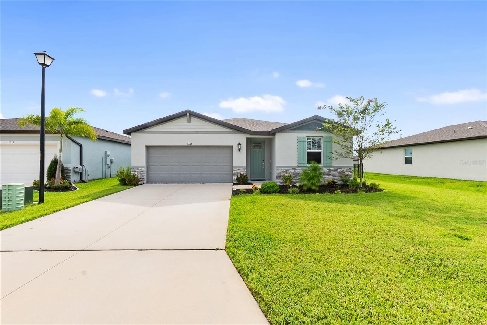 7124 Amelia River Dr