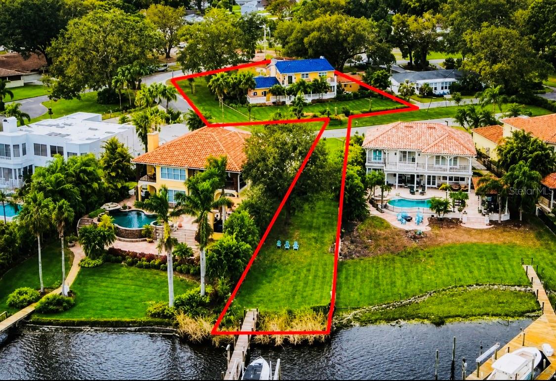 4929 N River Shore Dr