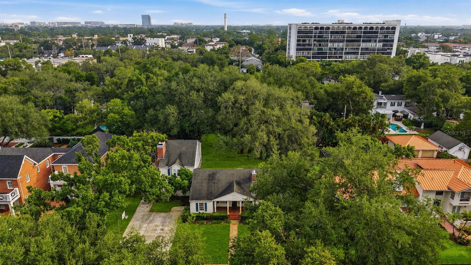 3123 W Oaklyn Ave
