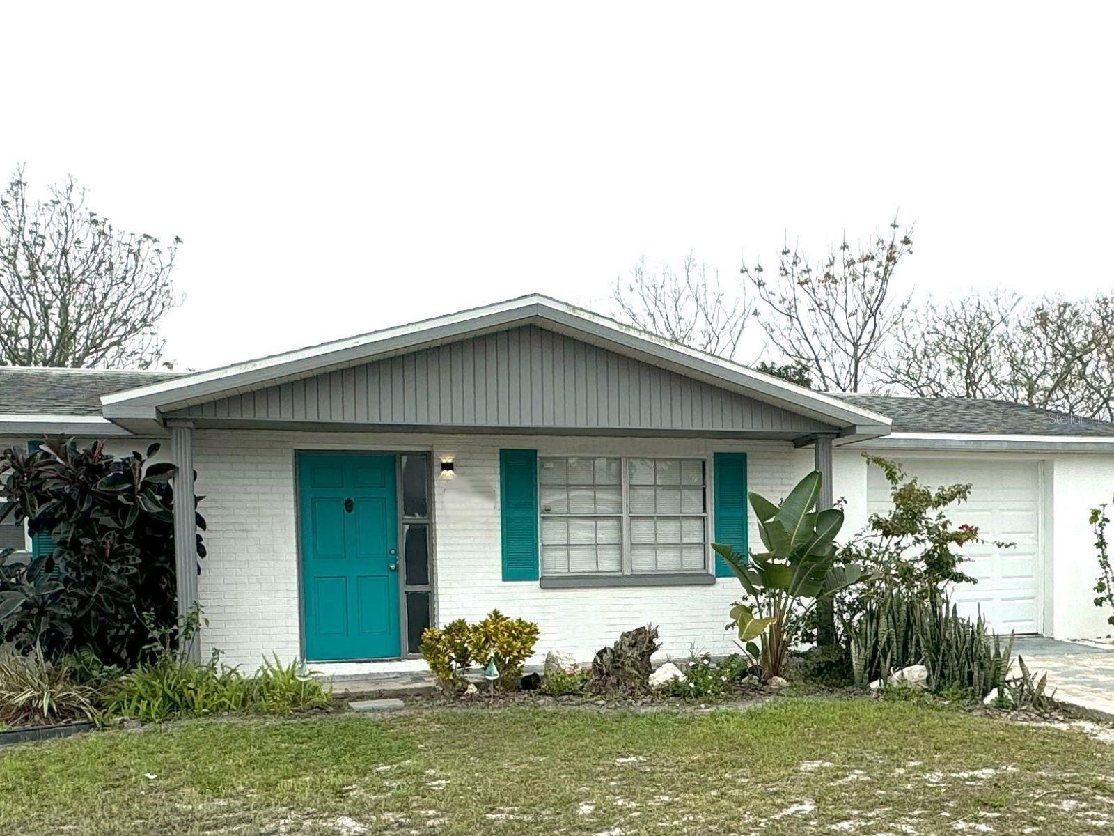 7410 Castanea Dr