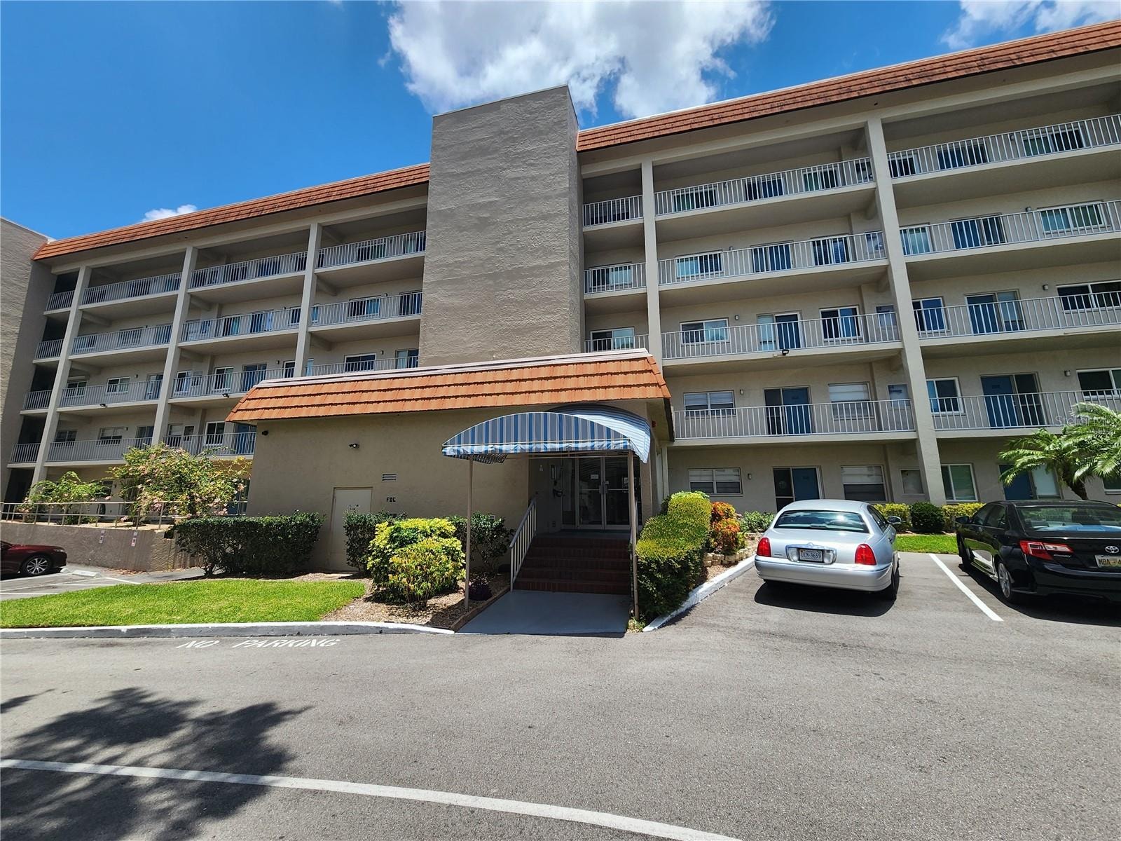 1650 1st Ave W #408B