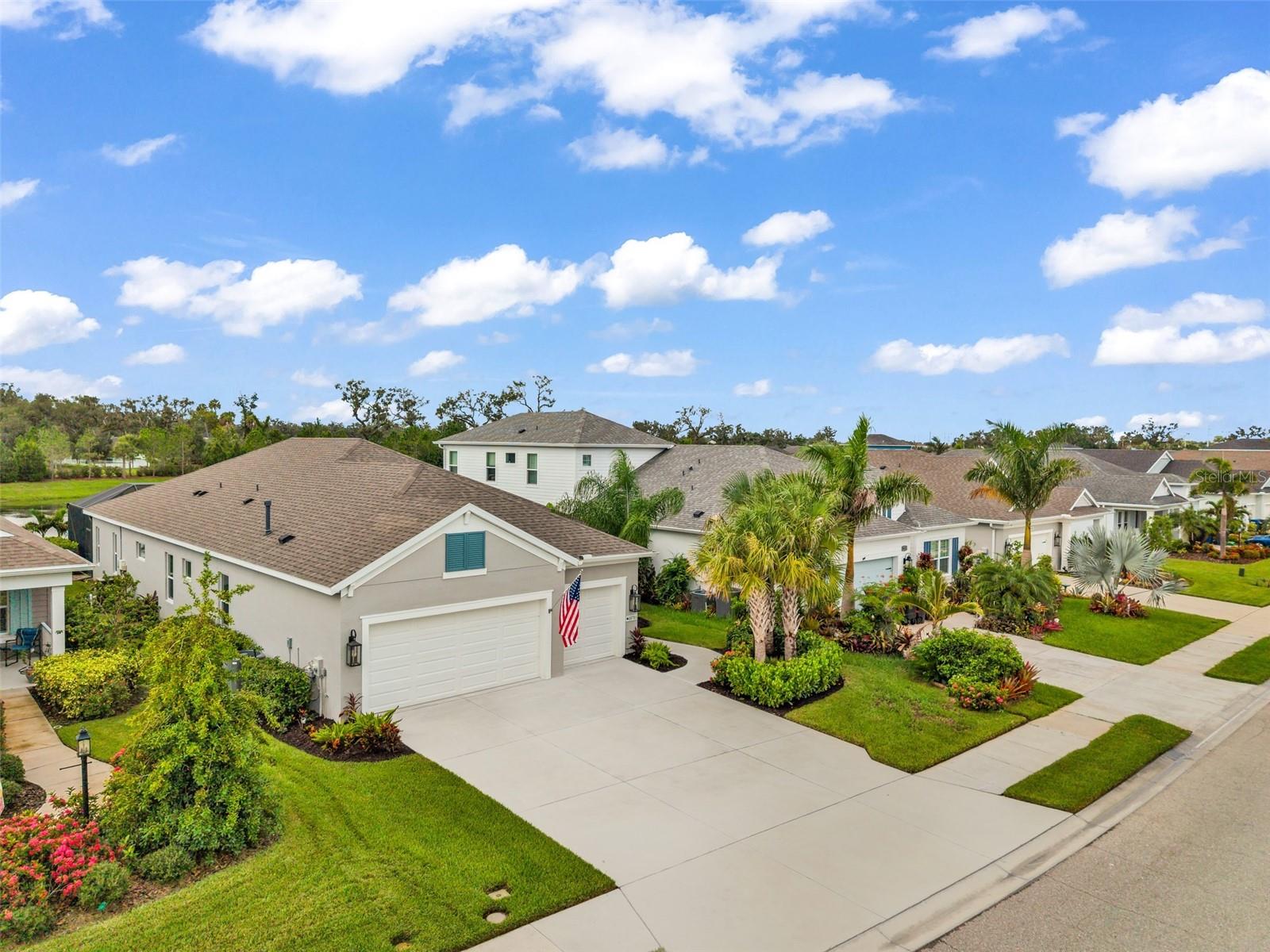 10703 Falling Leaf CT