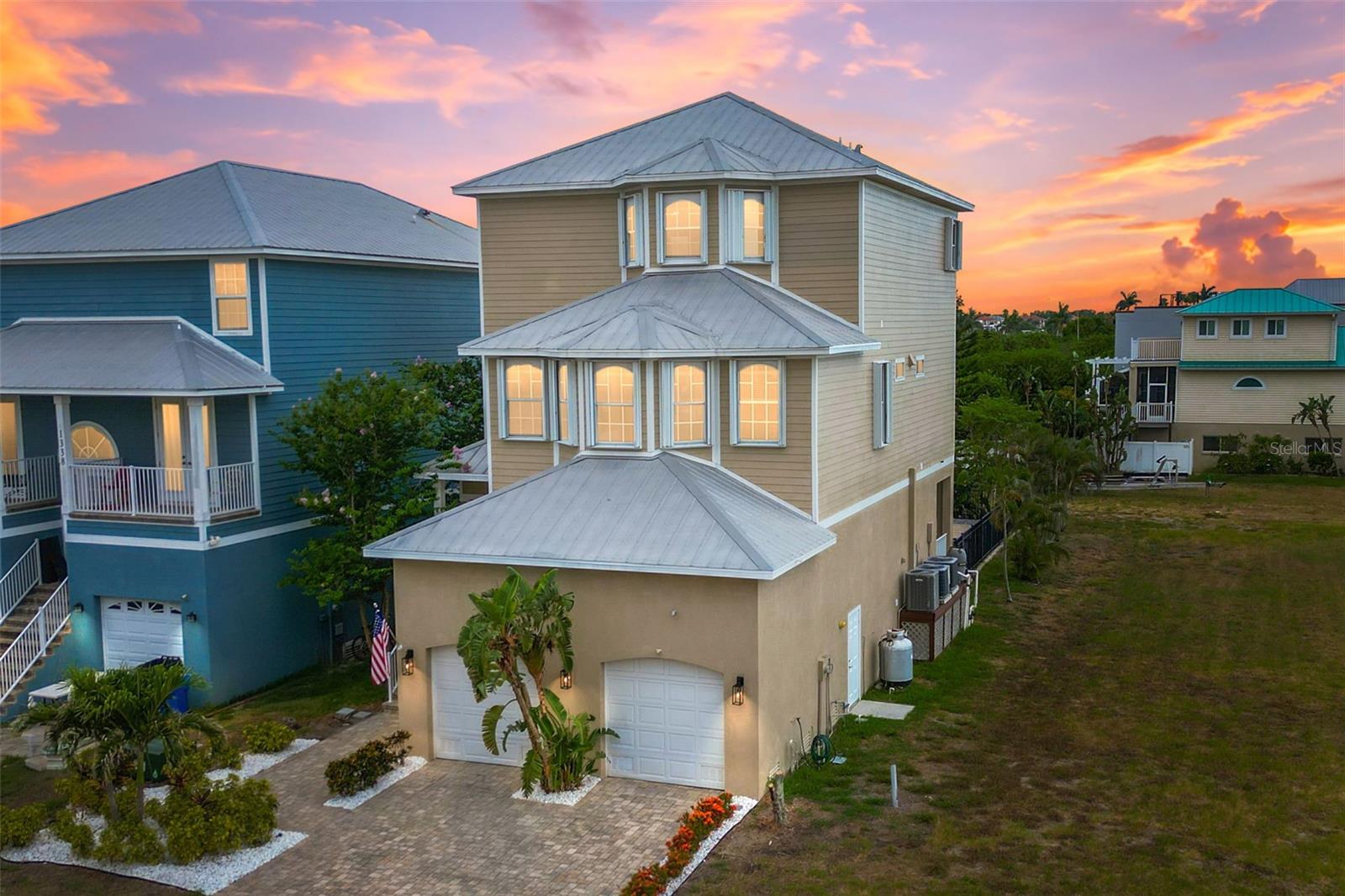 1340 Apollo Beach Blvd S photo 1